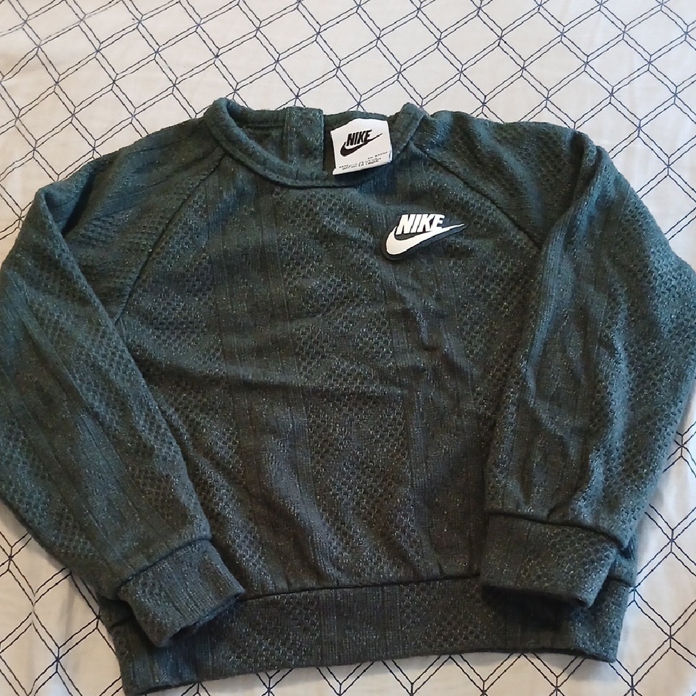 Nike Unisex Sweater 24M